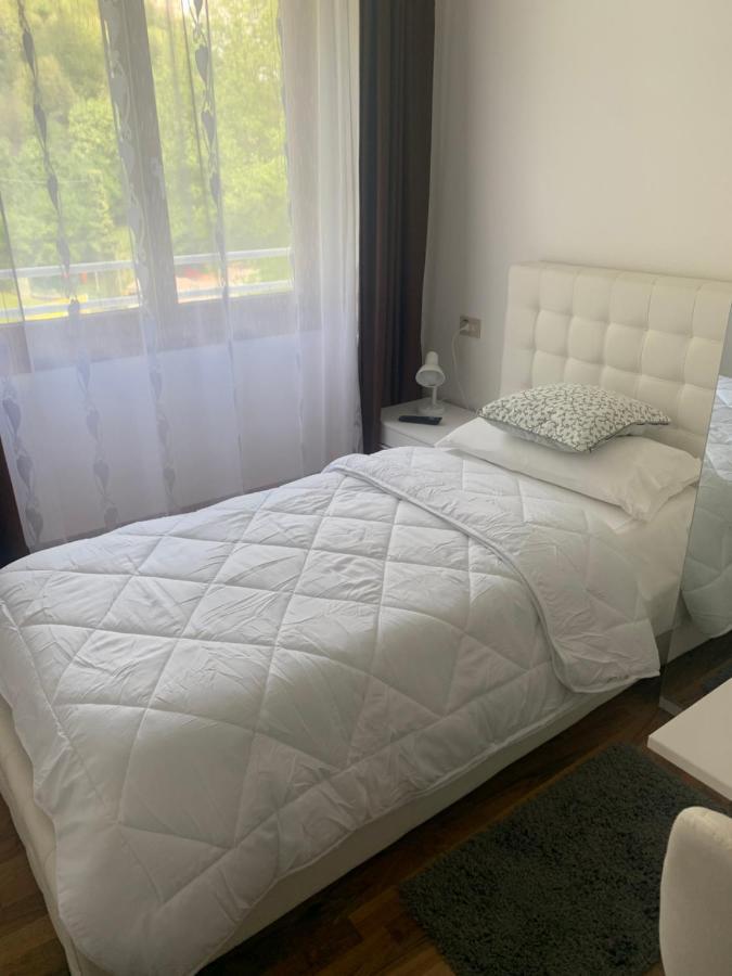Albergo Al Lago Анфо Экстерьер фото