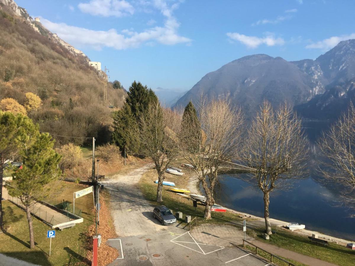 Albergo Al Lago Анфо Экстерьер фото